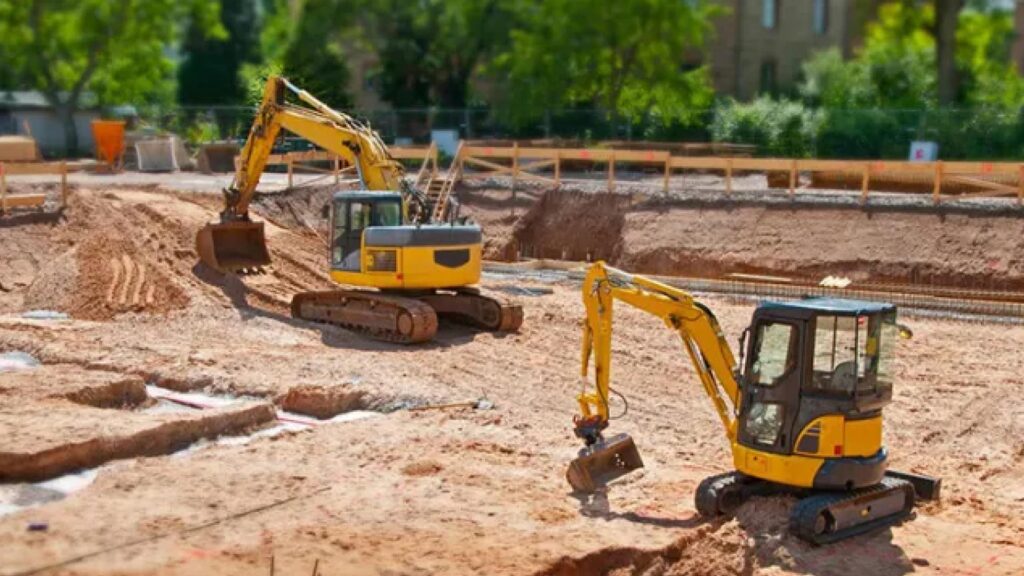 heavy machinery clearing land for construction site texarkana ar
